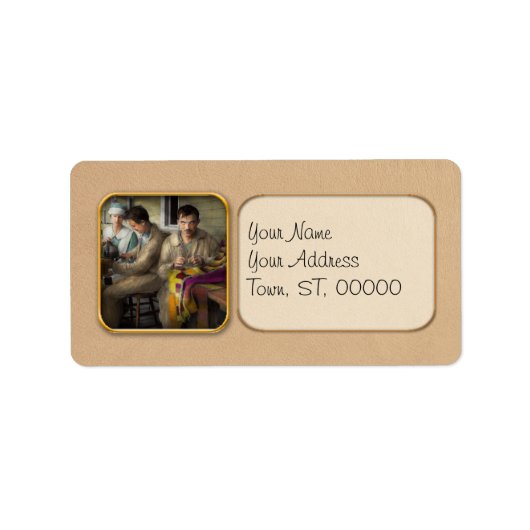 縫物・編物が私をリラックスさせるのに役立つ... 1917 ラベル (正面)