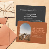 縮小されたマイクロウェディングの写真発表 案内状