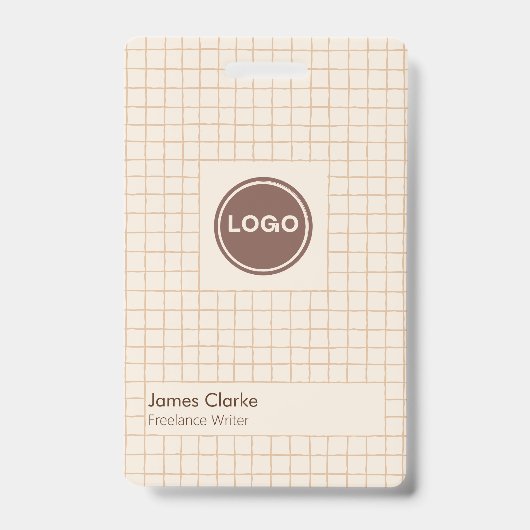 繊細でクリーミーな茶色市松模様にのパターン（ロゴ付き） バッジ (正面)