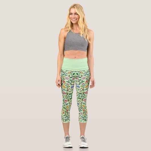 繊細で複雑な花の模様 カプリレギンス (正面)