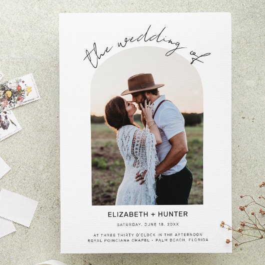 繊細なアーチフレーム写真結婚のQRコードRSVP 招待状