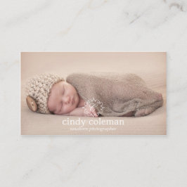 繊細なイニシャル名刺（ロゴ付き） 名刺