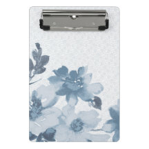 繊細なインディゴ開花 – ソフトエレガンスバイクラリカア