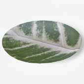 繊細なエレガント白い線を持つ9インチグリーンリーフ ペーパープレート (アングル)