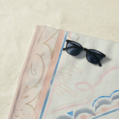 繊細なカスタムネームシェルメダリオン ビーチタオル (インサイチュ)