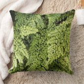 繊細なグリーンメイデンヘアシダフローラ アウトドアクッション (ブランケット)