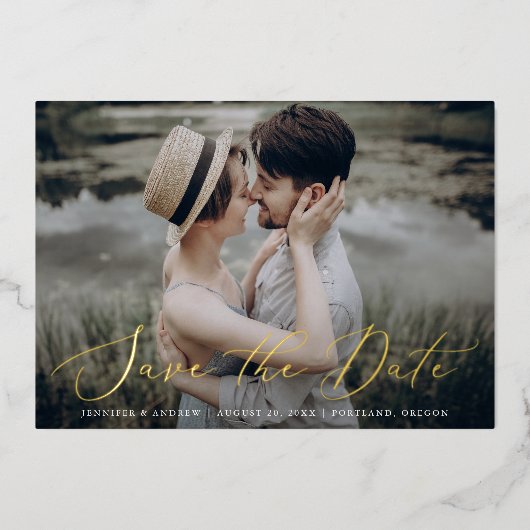 繊細なゴールドフォイルのスクリプトフォトデイトカードを保存 箔招待状 (正面)