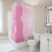 繊細なシルエットの花嫁とピンクの花 シャワーカーテン (インサイチュ)
