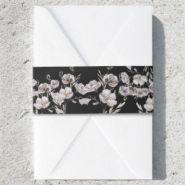 繊細なダスティパープルの花の水彩画 ブラック 招待状ベリーバンド
