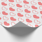 繊細なハートシェイプ白い赤のパターン ラッピングペーパー (角)