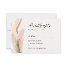 繊細なパンパス草のドライフラワー