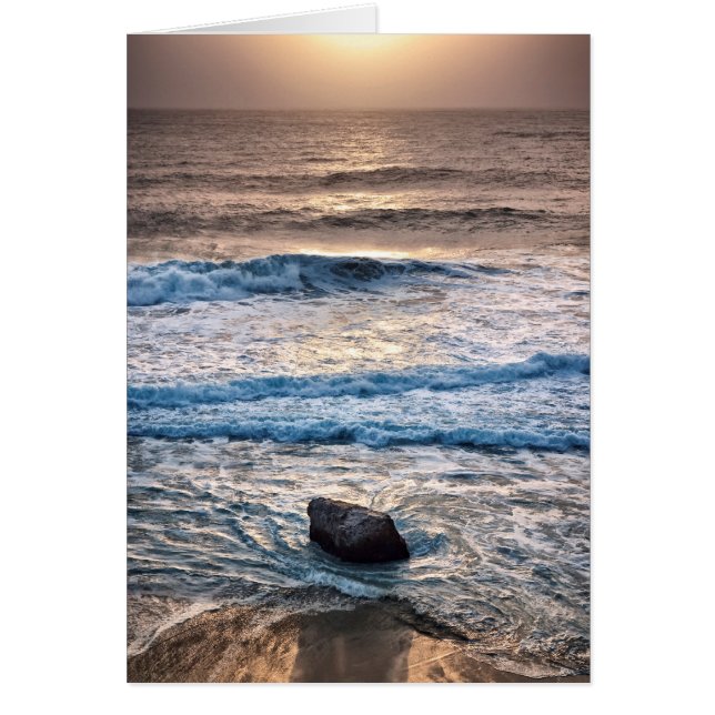 繊細なビーチの夕焼け (正面)