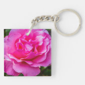 繊細なピンクのバラ。 キーホルダー (裏面)