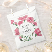 繊細なピンクの結婚花 フェイバーバッグ (クリップ留めされた状態)