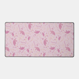 繊細なピンクの花と弓 デスクマット