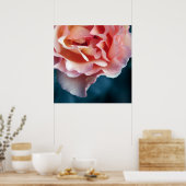 繊細なピンクローズ花びらマクロ抽象芸術 ポスター (キッチン)