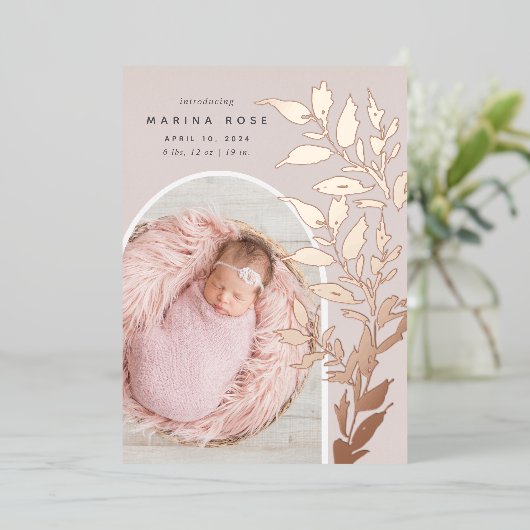 繊細なフォイル葉 |写真の誕生のお知らせ 箔招待状 (立ち正面)
