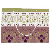 繊細なフローラとパターン（の模様が）ある ラージペーパーバッグ (裏面)