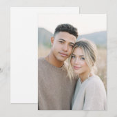 繊細なベージュのリアルな写真 招待状 (正面/裏面)