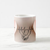 繊細なミニマルハート コーヒーマグカップ (中央)