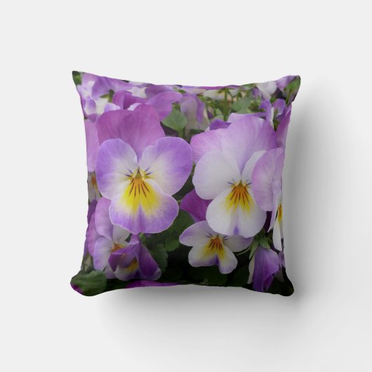 繊細なメイヴパンジー クッション (正面)