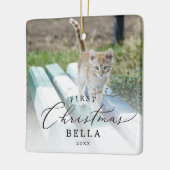 繊細な子猫の初めてのクリスマス猫写真 セラミックオーナメント