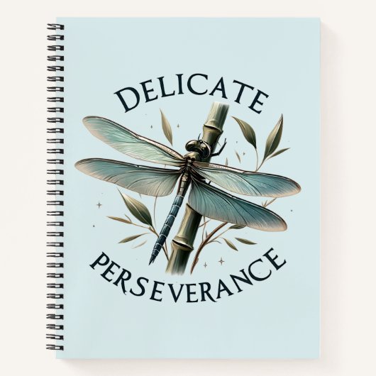 繊細な忍耐力 – ドラゴン芸術的フライ ノートブック (正面)