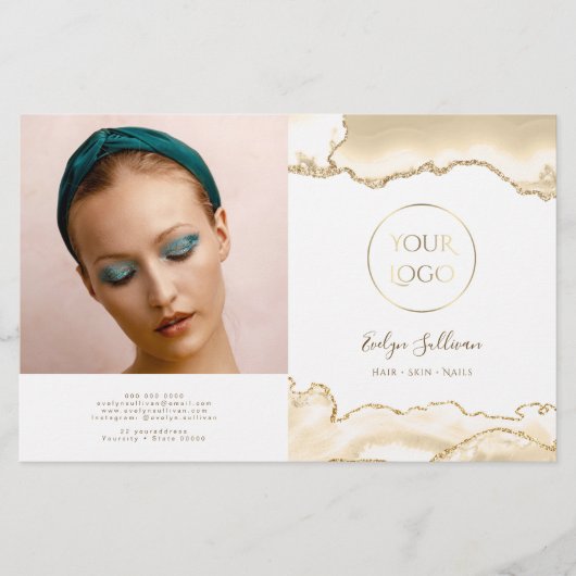 繊細な桃の重ね書きパンフレット (正面)