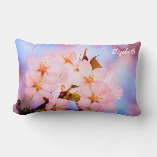 繊細な桜の花 ランバークッション (正面)