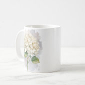 繊細な水彩画の白いハイドランジアの花 コーヒーマグカップ (正面左)