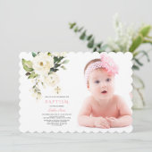 繊細な白い花の写真の女の子 ゴールド 洗礼 招待状 (スタンド正面)