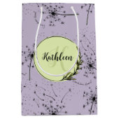 繊細な紫の野生の花 タンポポの優しいキス 花のような ミディアムペーパーバッグ (正面)