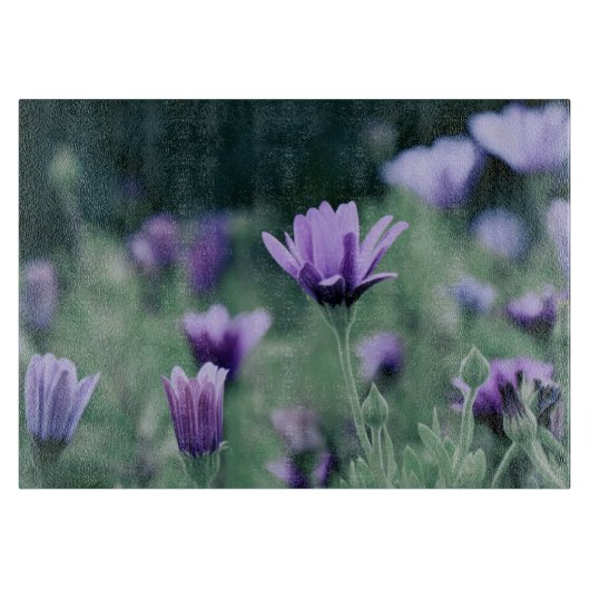 繊細な紫色の花 カッティングボード (正面)