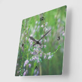 繊細な紫色の野花 スクエア壁時計 (傾斜)