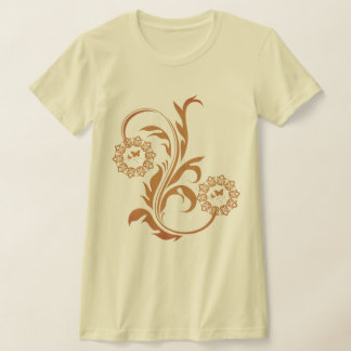 繊細な装飾の曼荼羅の花と蝶々 Tシャツ