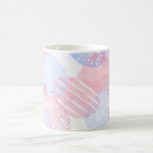 繊細な赤面と青い抽象芸術の水彩 コーヒーマグカップ (中央)