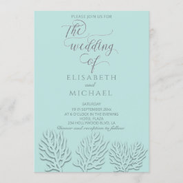 繊細な青のエンボス加工されたロマンチックなコーラルカラーのカリグラフィー 招待状