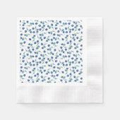 繊細な青色のバラフローラ水の色のパターン 縁ありカクテルナプキン (正面)