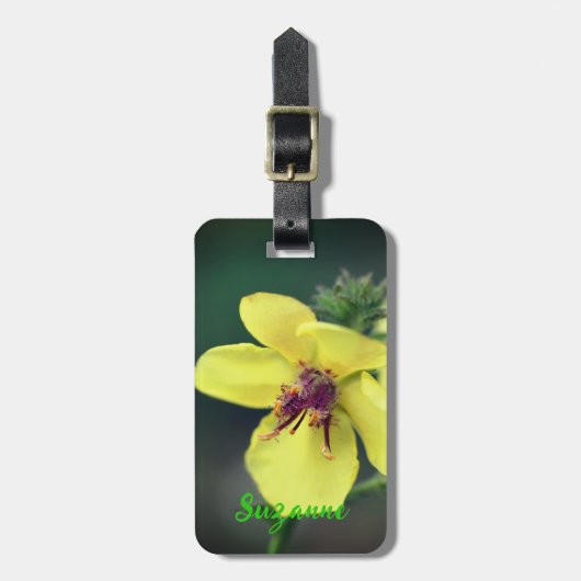 繊細な黄色の野パーソナライズされた花 ラゲッジタグ (正面縦)