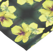 繊細な黄色の野花の抽象芸術アート ショートテーブルランナー (コーナー)