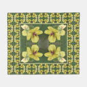 繊細な黄色の野花の抽象芸術アート フリースブランケット (正面(横))