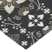 繊細な黒と白の花柄 ショートテーブルランナー (コーナー)