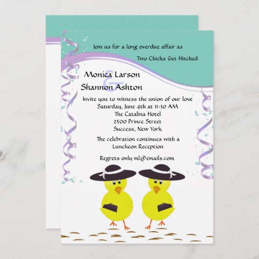 繋がれたレズビアンの結婚式の招待を得ている2羽のひよこ 招待状 (正面/裏面)