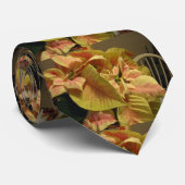 繰り返しパターンの白いポインセチア ネクタイ (ロール)