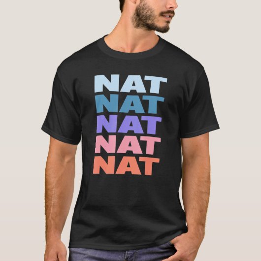 繰り返しモダン文字Nat Tシャツ (正面)