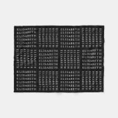 繰り返し名または単語のパターン（黒と白） フリースブランケット (正面(横))