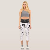 繰り返し名6文字白黒HWCL カプリレギンス (正面)