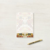 繰り返す花パターンが付いている織物 ポストイット (デスク上)