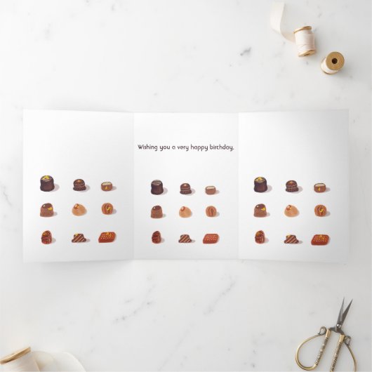 罪おもしろい意識のないチョコレートプラリーヌユーモア誕生日 三つ折りカード (内部)