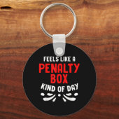 罰則ボックスみたいなホッケーは面白い ホッケー選手 キーホルダー (正面)